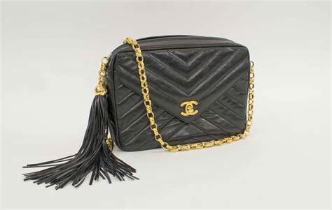 vestito chanel vintage etichetta|Vintage Chanel camera bags.